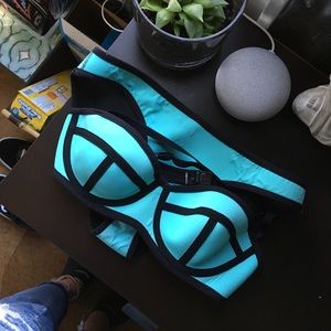 TRIANGL bikini